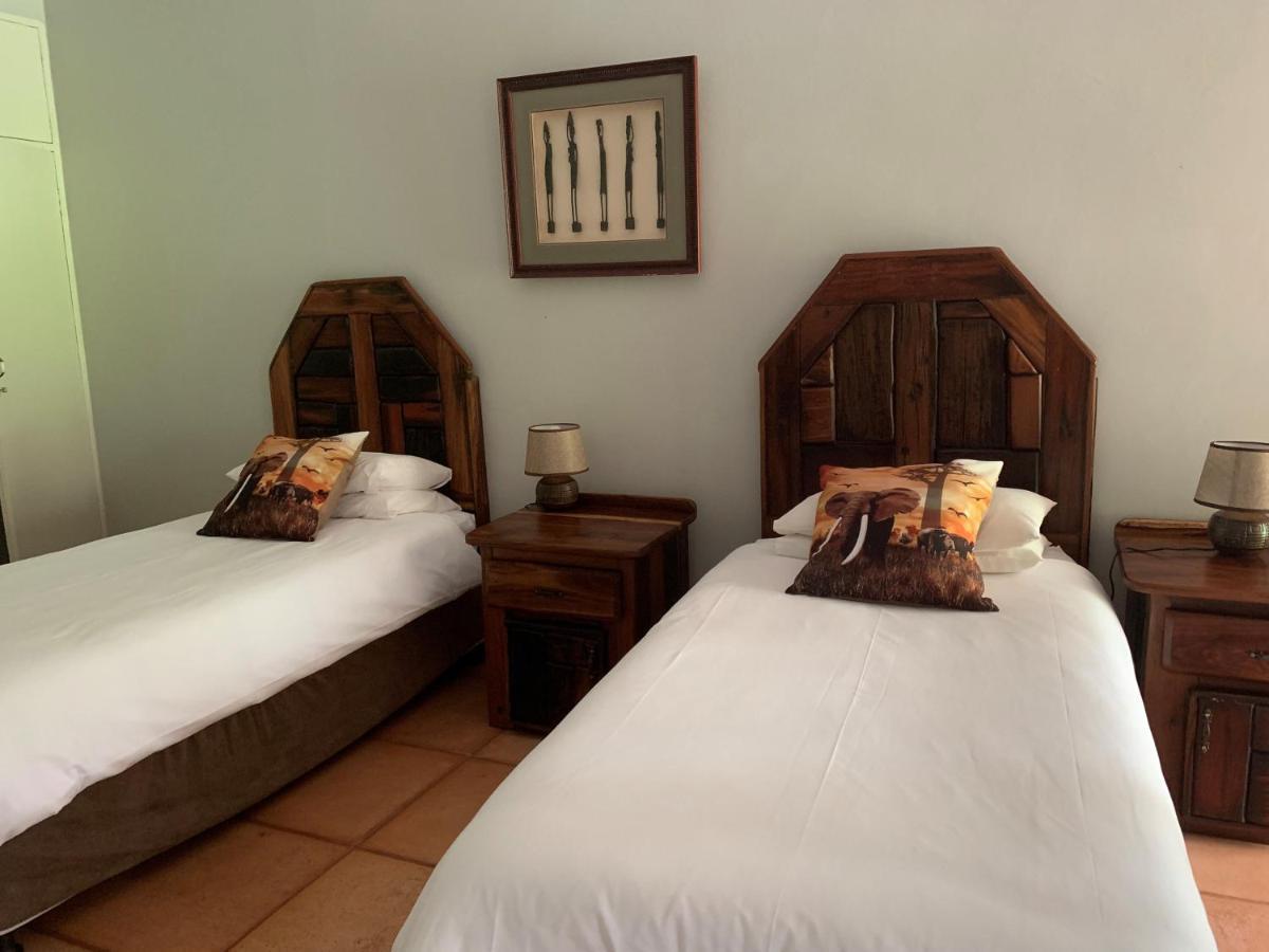 Kransberg Country Lodge Guest Farm Табазимби Екстериор снимка