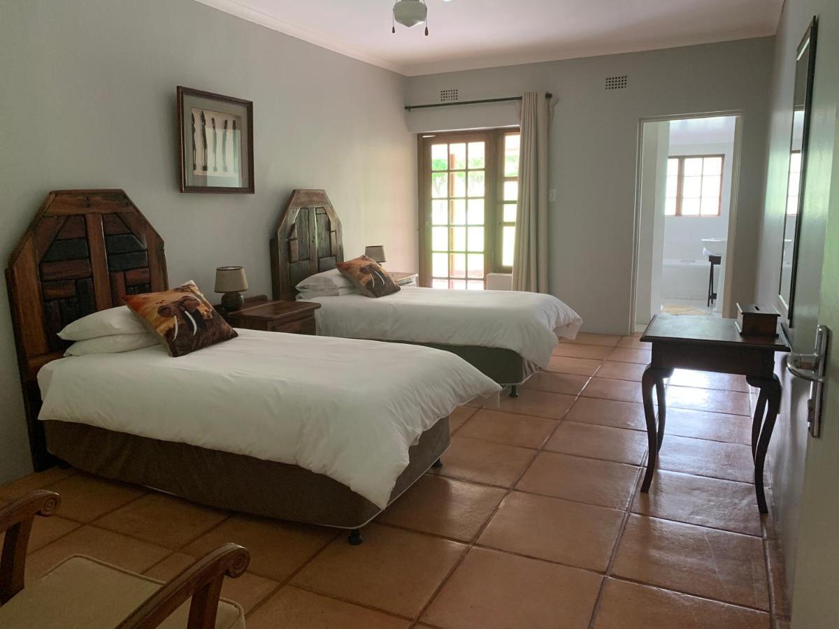 Kransberg Country Lodge Guest Farm Табазимби Екстериор снимка
