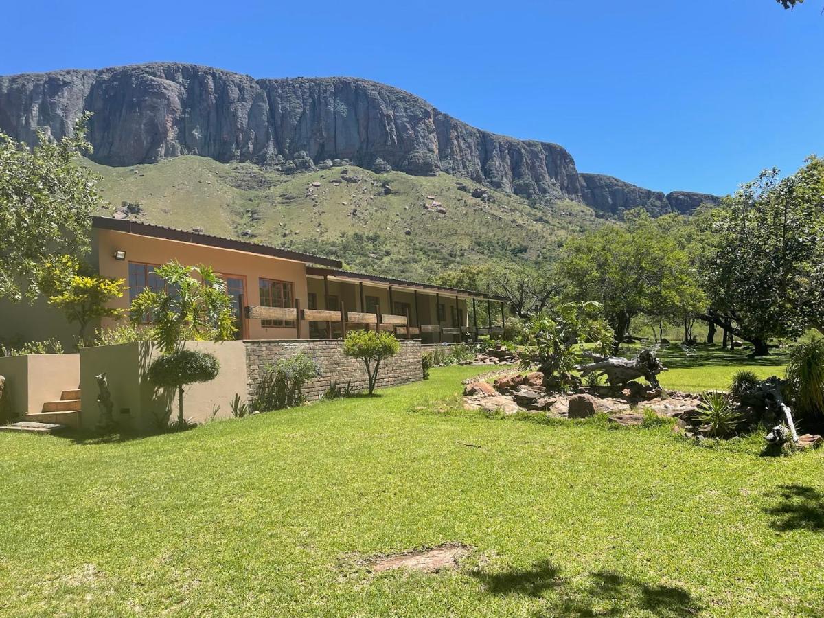 Kransberg Country Lodge Guest Farm Табазимби Екстериор снимка