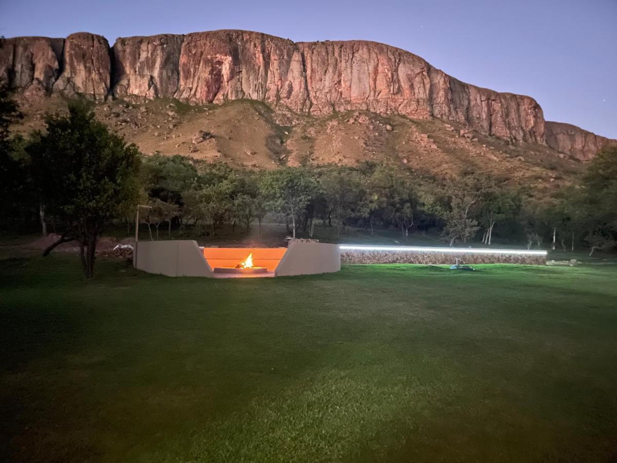 Kransberg Country Lodge Guest Farm Табазимби Екстериор снимка
